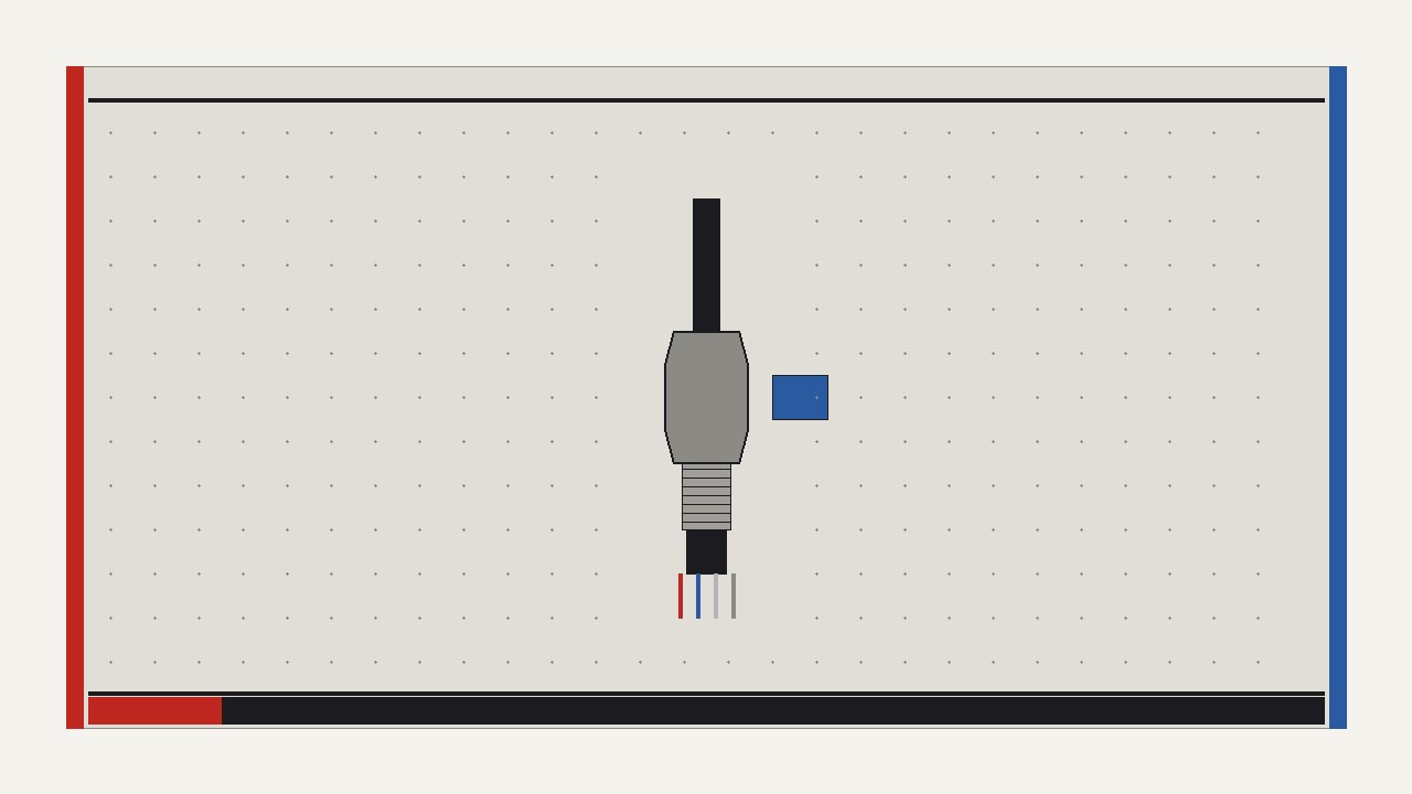 Capteur lambda O2 sur surface métallique brossée, design industriel — Konipa Casablanca